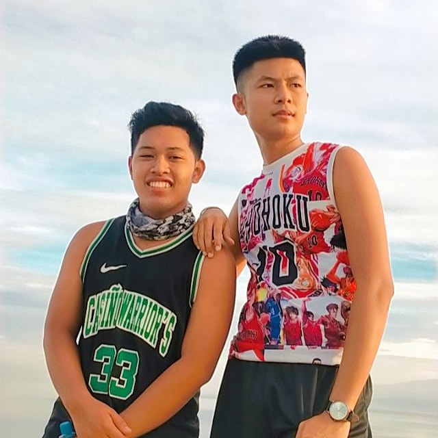 wangyoooow's tweet photo. CUDDLE BREAK 🏃‍♂️💦 https://t.co/e7kZFFYKFf