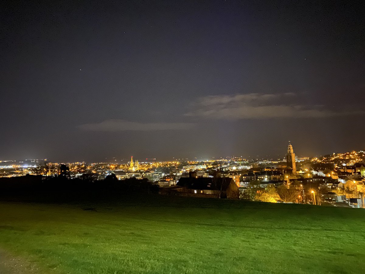 lornanilaoireee's tweet photo. Hello please emjoy some pics I took from the top of Patrick’s hill goodnight x https://t.co/klzgmvCF3a
