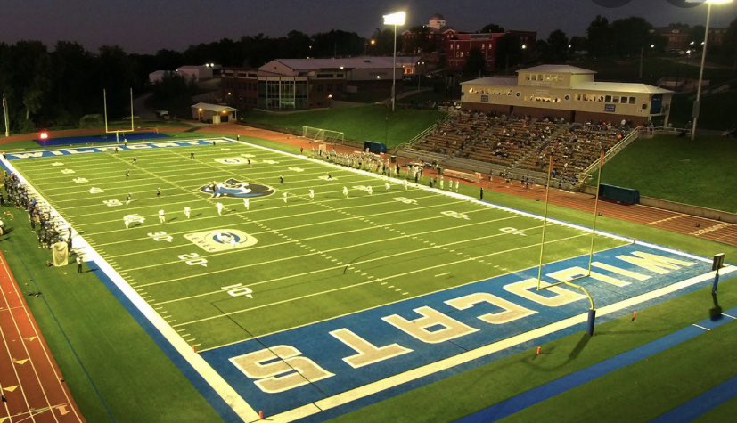 Blessed to receive an offer from ⁦<a href="/CSCwildcatsFB/">Culver Football</a>⁩ thank you coach ⁦@AdamSiwicki⁩ for the opportunity!!!✊🏽✊🏽