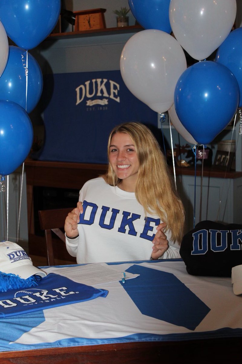 Congratulations to Leah Jarnac on her commitment to Duke! ⚡️