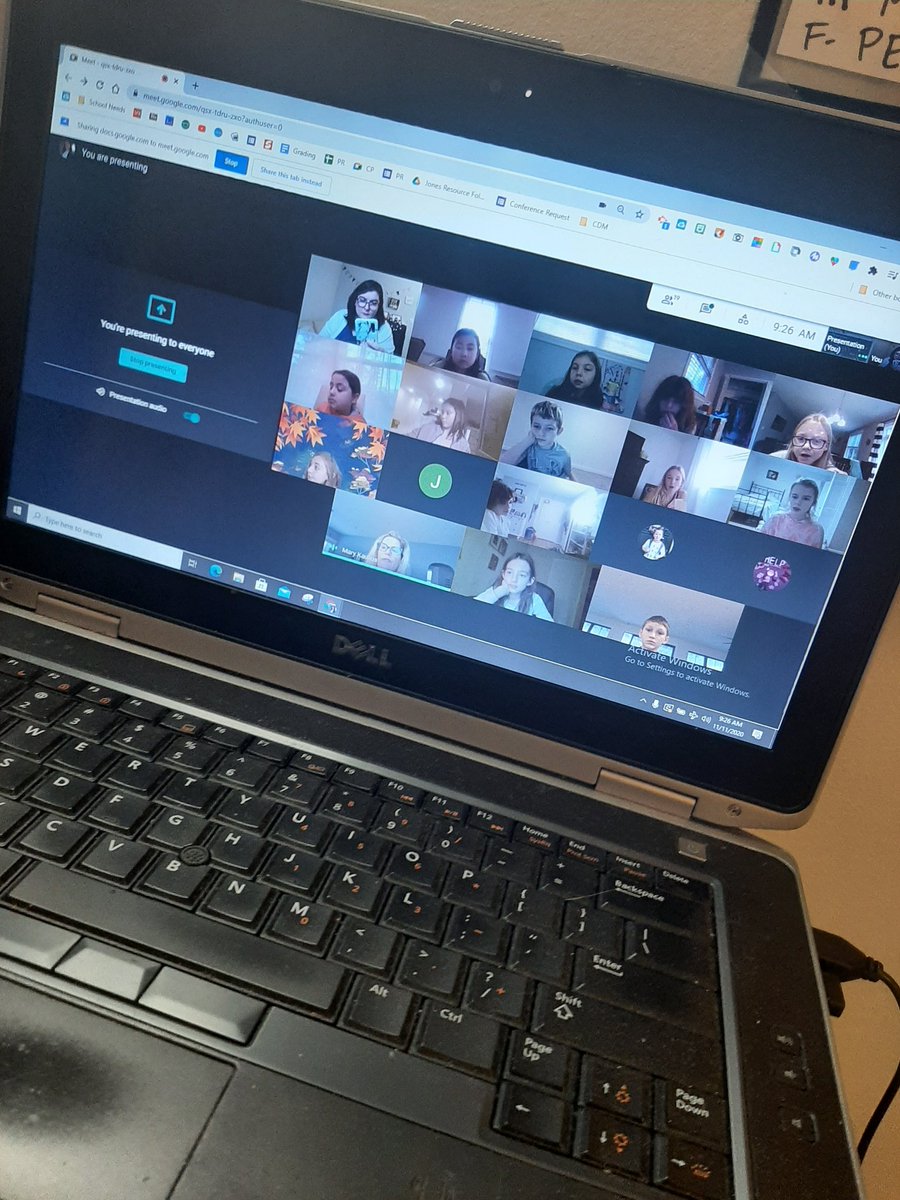 its_missbaker's tweet photo. Online learning isn't going to stop us from celebrating completing our first writing unit! So proud of my #AACPSAwesome 4th grade fox writers! 🦊💙 @AACountySchools @JonesESAACPS https://t.co/vEDUg9PKAz
