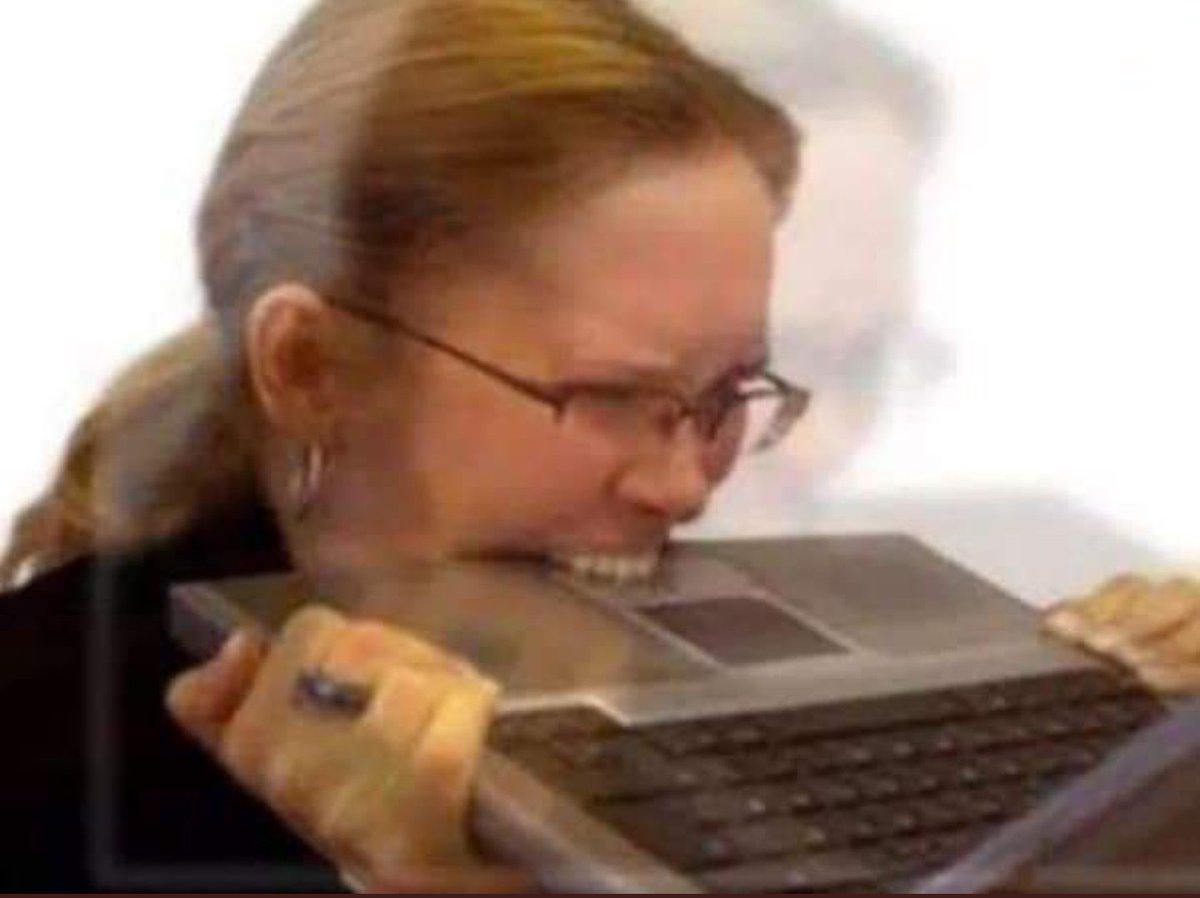 para que verga la sacaron de la isla a la pelotuda esa, TUVISTE UN HIJO CON UN CHABON QUE ESTABA ENAMORADO DE LA PRIMA FLACA, asco, los cancelo a todos, aegan es el unico que vale la pena