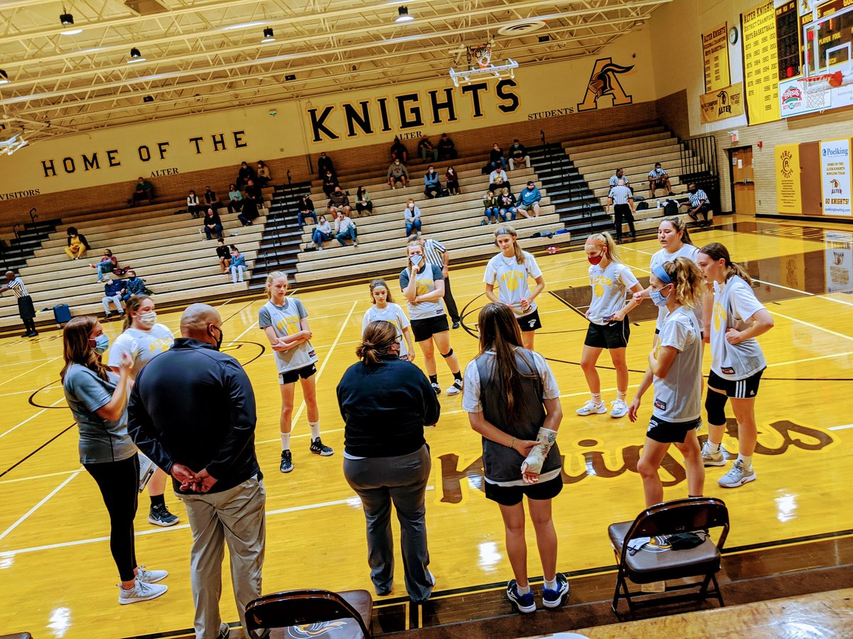 AlterGirlsBball's tweet photo. Happy to host Dunbar for our second scrimmage this season. Good luck to the Wolverines this season π #GoALK βοΈ https://t.co/u3enZUZxRR