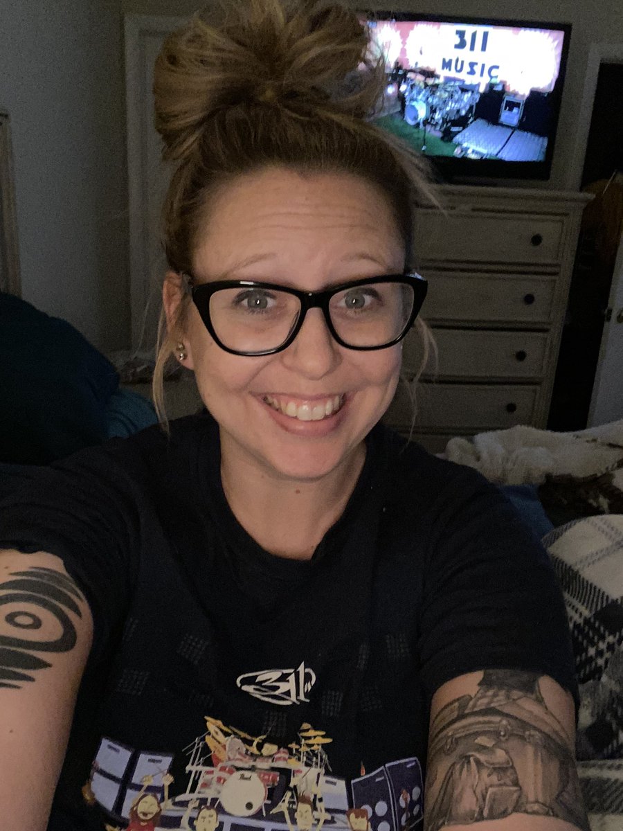 krissiegirl21's tweet image. I.am.ready. #311StreamSystem