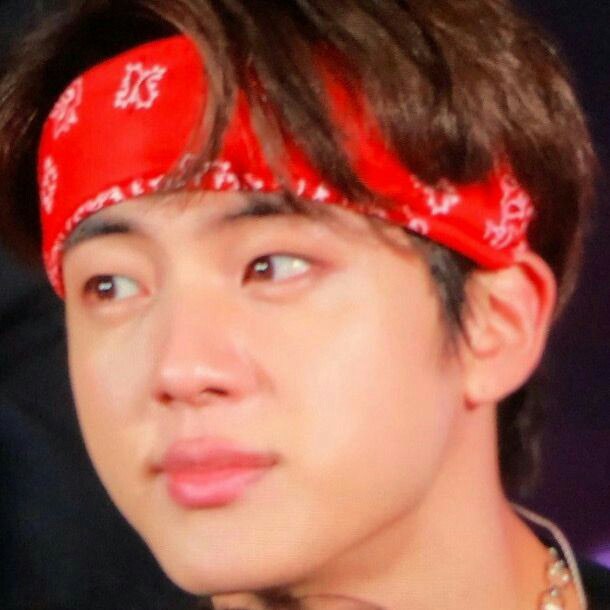 Jinkookalways92's tweet photo. Seokjin cute😙❤❤❤ https://t.co/QY7wRp98B9
