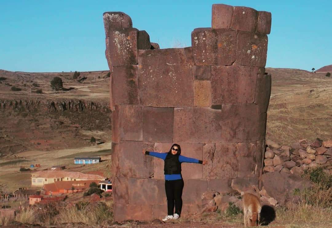 TArkitectonico's tweet photo. •Chullpas de #Sillustani - Parte I•
Otra más para mi colección!!!🤩🤩🤩
Literalmente me entusiasmaba DE MA SI A DO conocer éstas #chullpas, desde los reportajes en TNP #Perú jejeje🤫
Parte 1: https://t.co/TPELifv9Bt
Parte 2: https://t.co/OkiA1Wg8zk https://t.co/Rw8TG20PYh