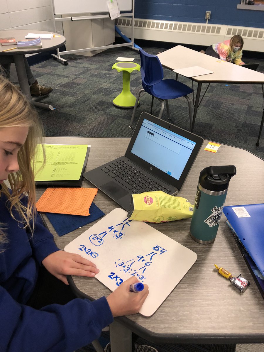 kubi1b's tweet photo. Using Prime Factorization to find the Greatest Common Factors (GCF). #MertonProud #mertonint https://t.co/I4CREo9nAY