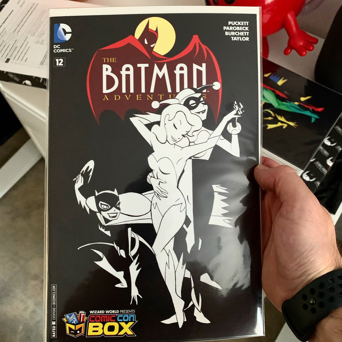 jaycrimes's tweet photo. Finally nabbed a trio of #comicconbox #batmanadventures #harleyquinn #dccomics https://t.co/tSw0VXQ6Tq