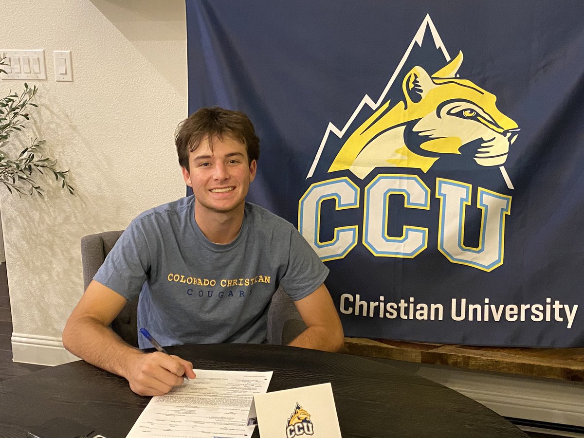 reddell_camron's tweet photo. Signed, sealed and soon to be playing Couger golf at Colorado Christian. Looking forward to celebrating with my fellow classmates @NavyOut on 12/16.  @CCUcougarmgolf one step closer - can’t wait! @JRSII @JohnSendenGolf https://t.co/uuriYQQeV3