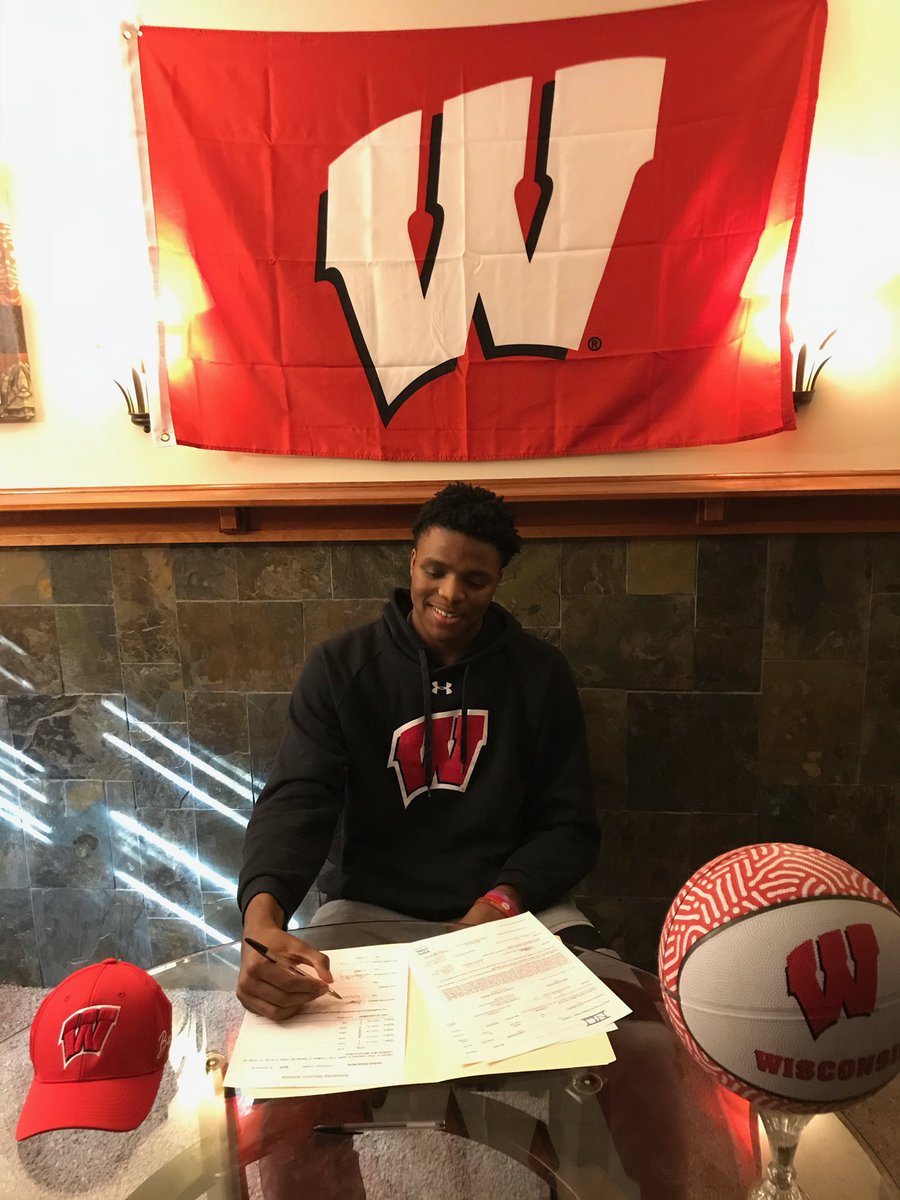 Congratulations to our guy <a href="/chrishodges35/">Chris Hodges🏀🙌</a> on signing with Wisconsin. Can’t wait to watch you continue to grow. So proud of your hard work, high character and dedication towards our program! <a href="/saxon_strong/">Saxon Strong</a>  <a href="/saxon_superfans/">Saxon SuperFans</a>  <a href="/SaxonActivities/">Saxon Activities</a> <a href="/Siegie_Saxon/">Schaumburg H. S.</a> <a href="/schaumburgsaxon/">Schaumburg Athletics</a> #EDEP