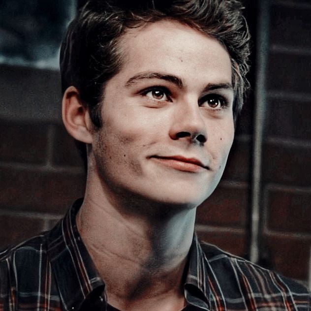 obsessed_wolfu's tweet photo. Alguien que me explique como este hombre puede ser tan perfecto https://t.co/ASHOiBcEge