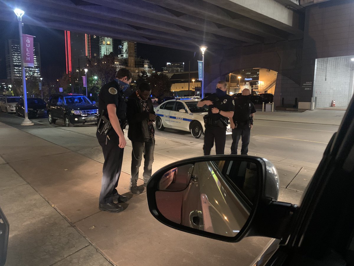 kelseymgibbs's tweet image. Thank you @MNPDNashville! Shaquille is now safe. I spotted Shaquille walking near upper Broadway and my friend called police. Thank God this was reporter was watching @NC5 .