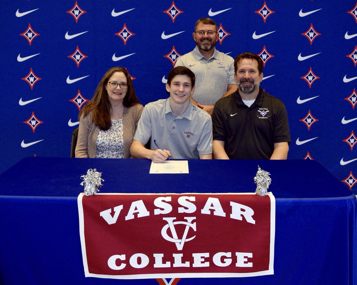 Congratulations to Jack Story for signing with Vassar College today#GORAIDERS