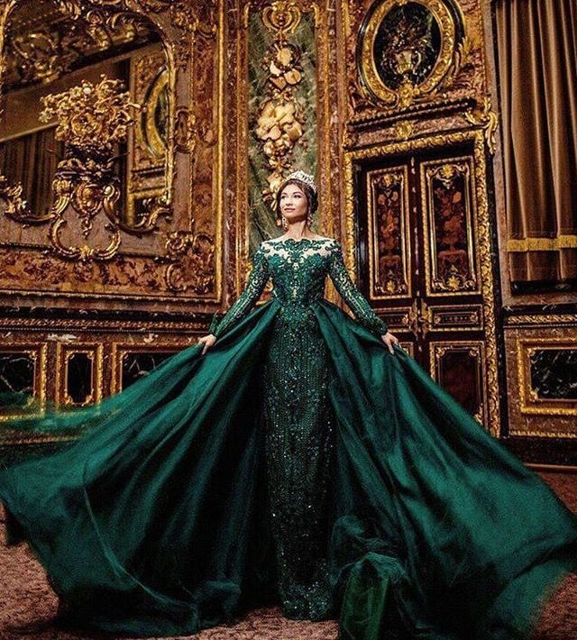 Emerald fantasy gown Clearance