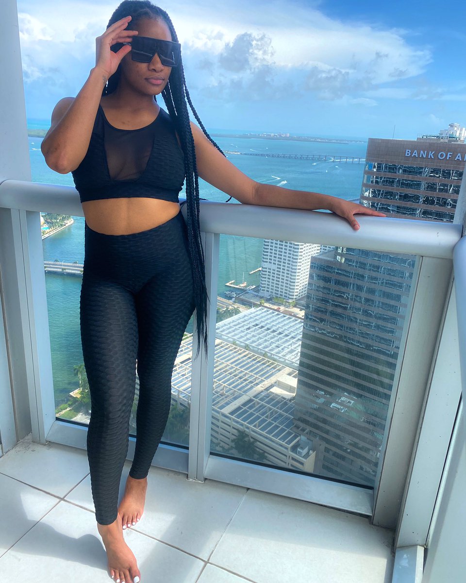 Don’t have our “Workin’ Me” Set🖤
Limited stock! Shop online today...