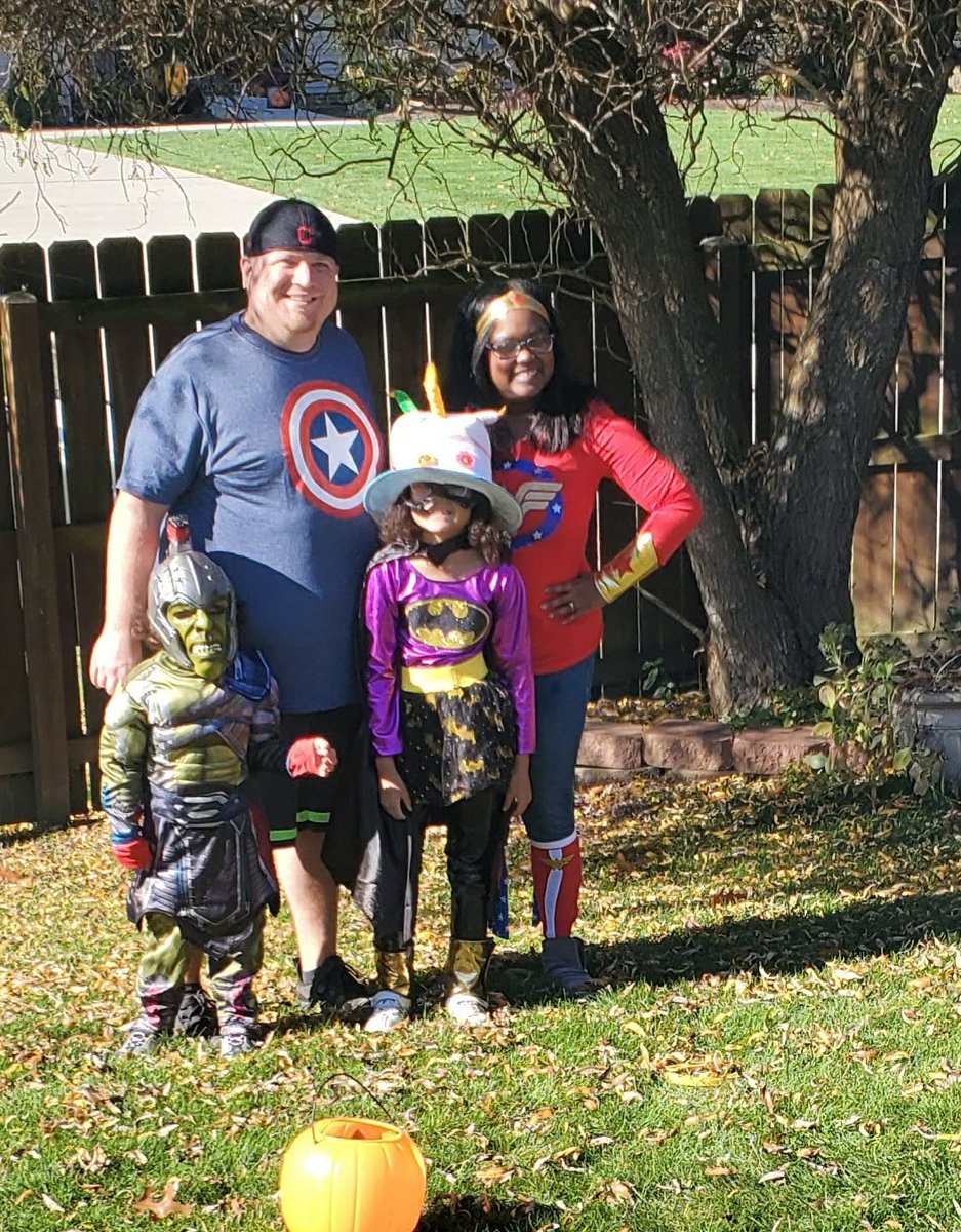 JYeagerFiber's tweet photo. She has been Wonder Woman to the kids and I from the beginning.  Today is anniversary #9 with the greatest, most amazing woman in my life!! https://t.co/9Nyky1dey0