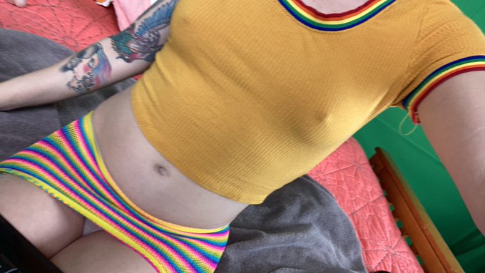 Can I get 10 of these subs sold ??? It&rsquo;s the Christmas / Thanksgiving sale and new content is dropping<a href="/tag/blonde"class="tags"><span>#blonde</span></a><a href="/tag/xxx"class="tags"><span>#xxx</span></a><a href="/tag/camgirl"class="tags"><span>#camgirl</span></a><a href="/tag/pornstar"class="tags"><span>#pornstar</span></a><a href="/tag/spinner"class="tags"><span>#spinner</span></a><a href="/tag/dakotaskye"class="tags"><span>#dakotaskye</span></a>