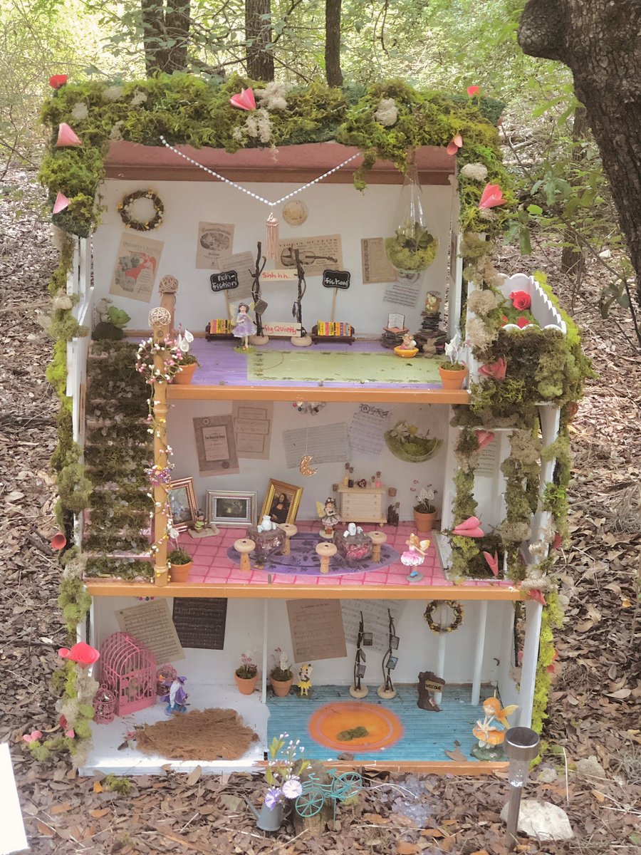 pepparoncini's tweet photo. throwback to when I visited a faerie trail 🧚‍♀️✨ https://t.co/NV626gVotH