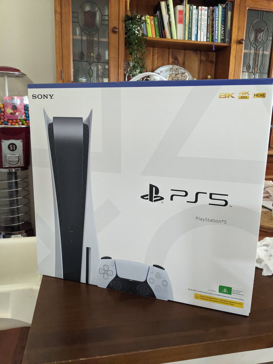 PapadumGeek's tweet photo. @PRGalleria You know it ;) https://t.co/BW7IQUPQls
