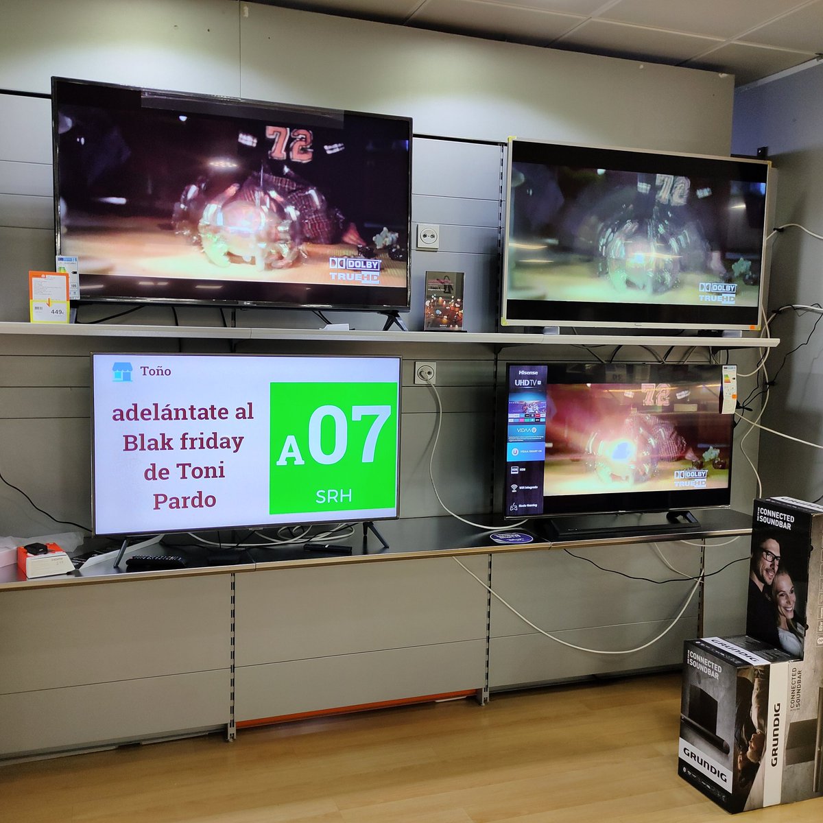 SaturnoSystem's tweet photo. Expert Toni Pardo, con Saturno no solo evita las colas y mejora la experiencia de sus clientes, un objetivo constante para su gran equipo de profesionales, además ha sido nombrado DISTRIBUIDOR SATURNO exclusivo en su zona de actuación. 👌 https://t.co/Z4G86fQiow