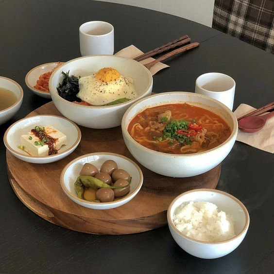 etherealdior's tweet photo. pretty presentation makes food taste better https://t.co/EYL5TtVLrW
