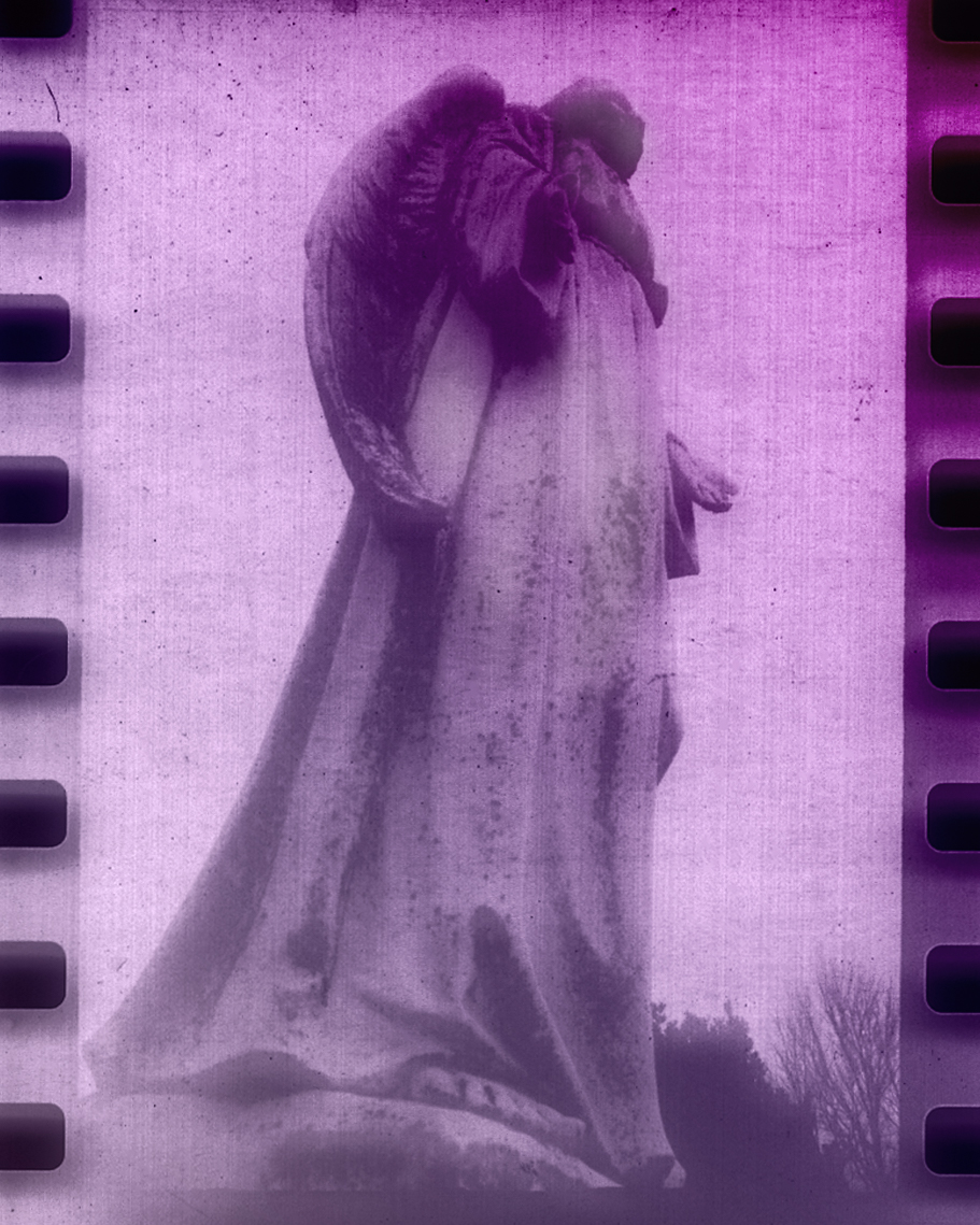 Fi0Barbie's tweet photo. Twitter fam gets to see it first-before it gets posted tomorrow in my art account 💞
#filmphotography #mycanonstory #photooftheday #photography #cyanotype #adobestudent #vintagestyle https://t.co/FVhfzP1RbO