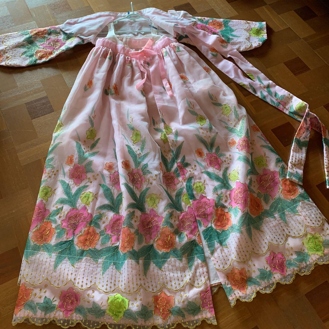 eatggg's tweet image. 일본 사람들의 묘한 취향. 다 한국에서 맞췄다네요... 이런 걸 해주는 곳은 어디지?? 익선동??