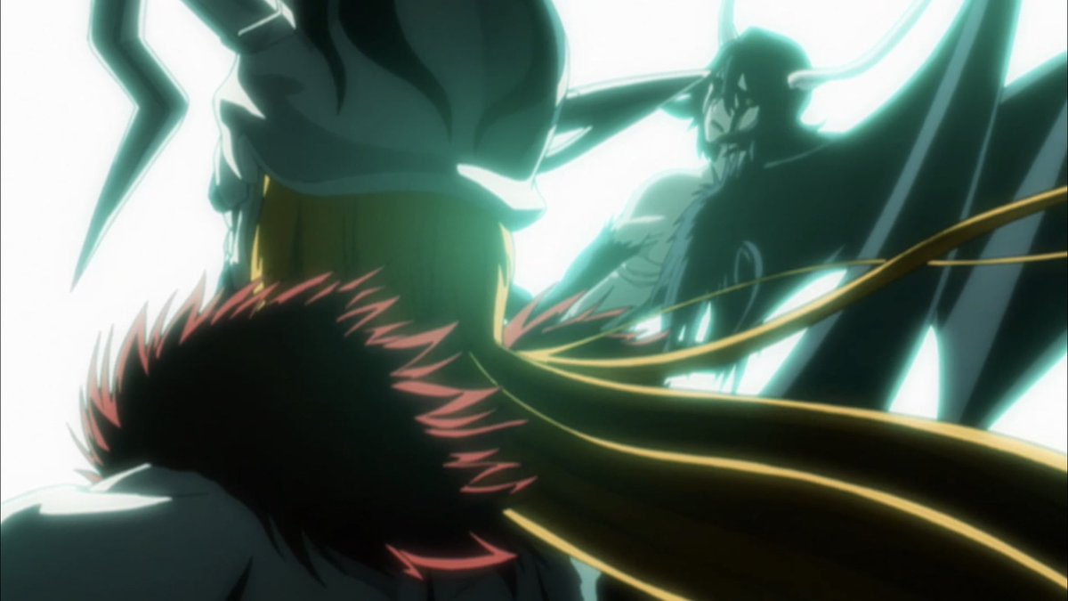 The battle dynamic is flipped and now it’s Ulquiorra who futilely struggles, unable to believe what’s happening. However, Ulquiorra shows us where he differs from Ichigo in how he responds to the strength disparity between he and the feral hollow.