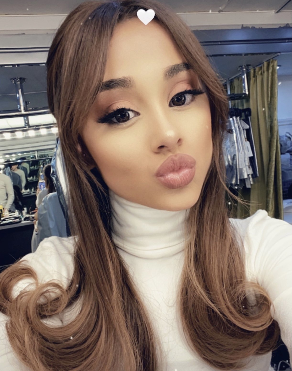 Daily Celebzさんはtwitterを使っています Ariana Grande T Co Ikb7znruvj Twitter