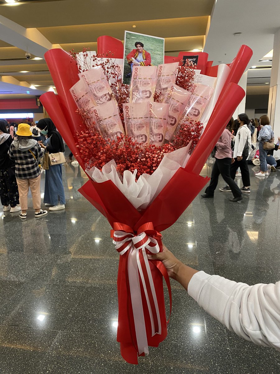 94) @gulfkanawut #ConGULFtulations #Giftofgulf  #GulfKanawut  #ลูกบอลของคุณบิ๊กกลัฟ  #หวานใจมิวกลัฟ