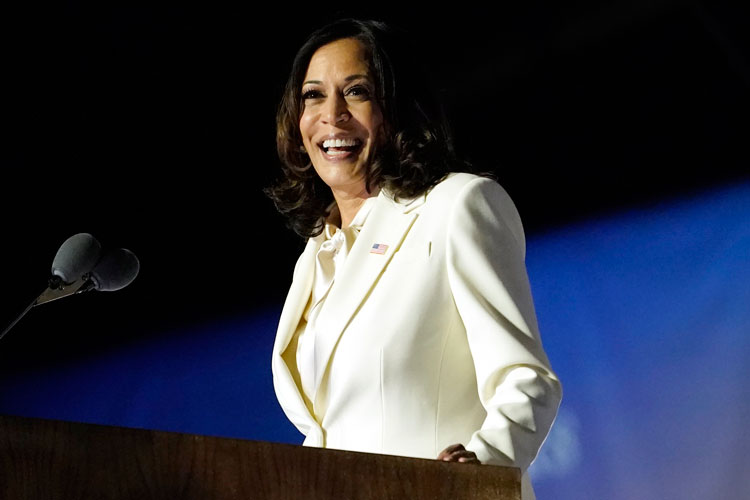 The woman of the week is Vice President-Elect Kamala Harris, the first female, black and asian Vice President to hold office! Learn about her life and her journey to becoming the highest ranking female official elected in US history on our instagram!
instagram.com/p/CHdep-jlmV3/