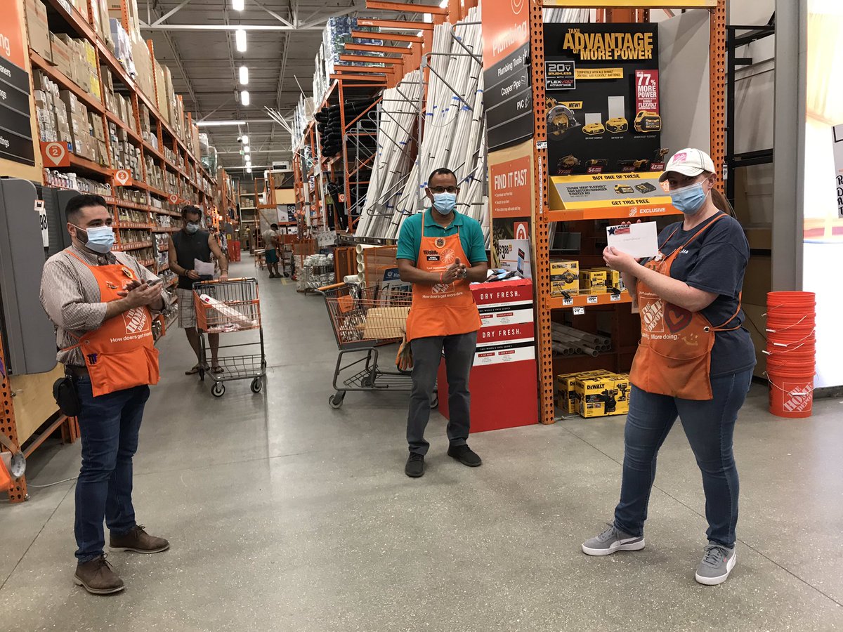 RoseG (@rosegthd6320) on Twitter photo Happy to celebrate Veterans Day with Stephanie today, thank you 🙏💕 6320 <a href="/6320SMdexpinto/">Dexter A. Pinto</a> <a href="/LaTonkin/">TonkaTruck</a> <a href="/RayHodge02/">Ray Hodge</a> <a href="/mtiberio55/">Meredith Tiberio</a> Happy to celebrate Veterans Day with Stephanie today, thank you 🙏💕 6320 <a href="/6320SMdexpinto/">Dexter A. Pinto</a> <a href="/LaTonkin/">TonkaTruck</a> <a href="/RayHodge02/">Ray Hodge</a> <a href="/mtiberio55/">Meredith Tiberio</a>
