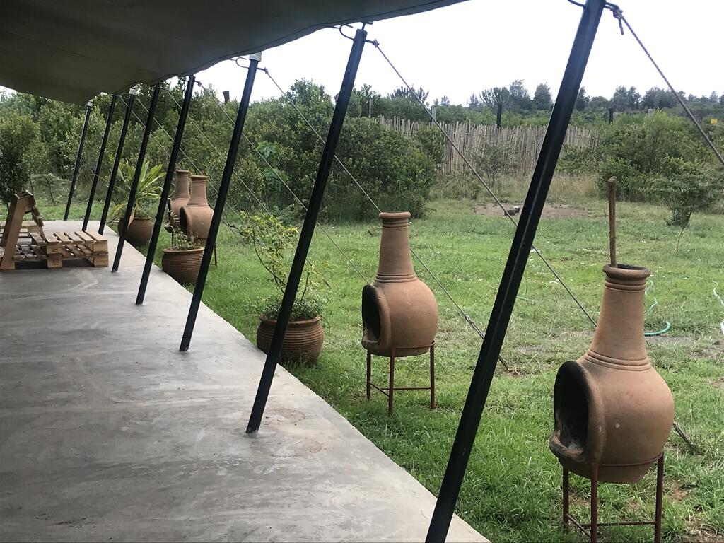 #DiagasEdge in Nanyuki is a camp guided by the ethos of reduce, reuse and recycle. To reduce their footprint they have stylish repurposed 20-foot containers as the most disarming of guest rooms which are 100% solar powered. <a href="/GreenKeyInt/">Green Key Int</a>  
#TravelThursday #sustainability #tourism