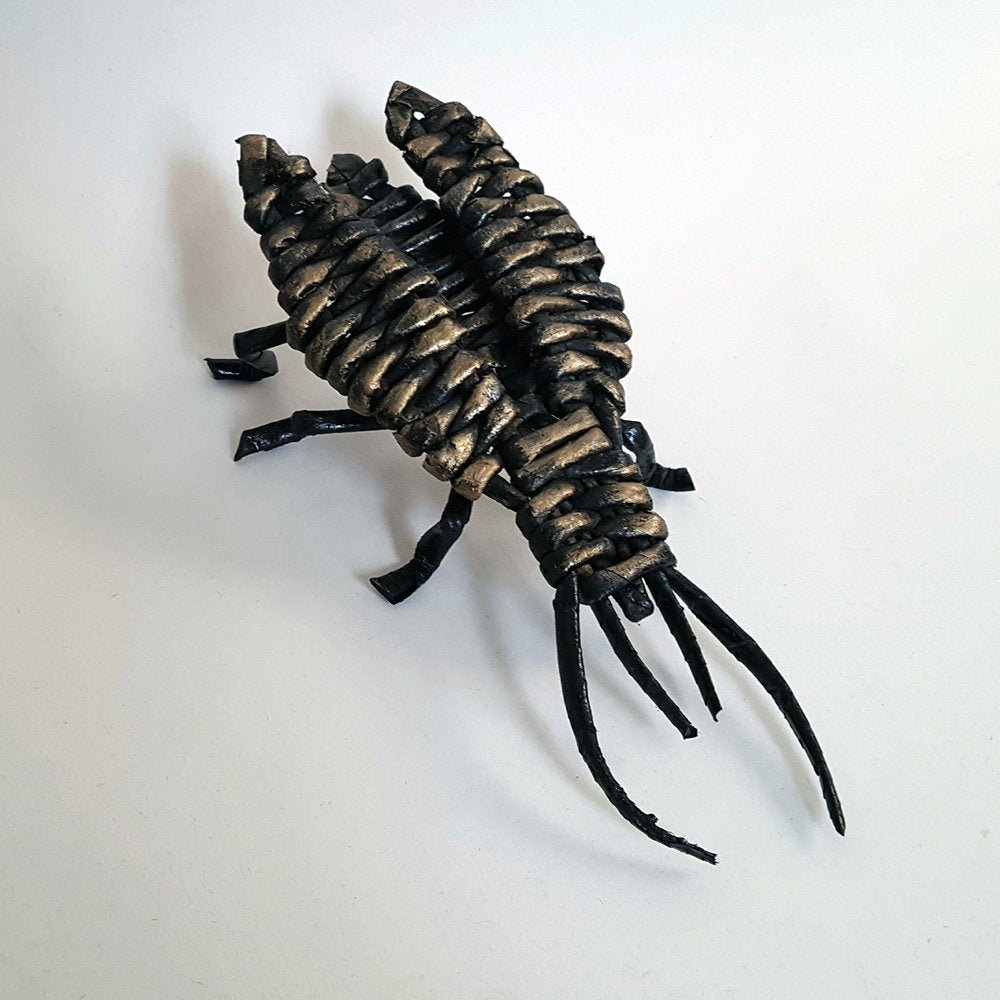 pools_ol's tweet photo. Black beetle figurine, insect art, paper wicker sculpture https://t.co/XLfzkLJvMi  #beetlefigurine #wickerbeetle #blackbeetle #ecofriendlygift #insectartfigurine https://t.co/8VnYOrH9BV
