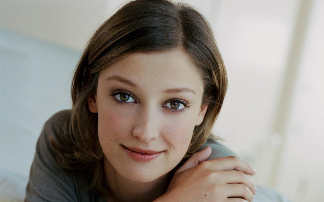 Happy Birthday To Alexandra Maria Lara!         