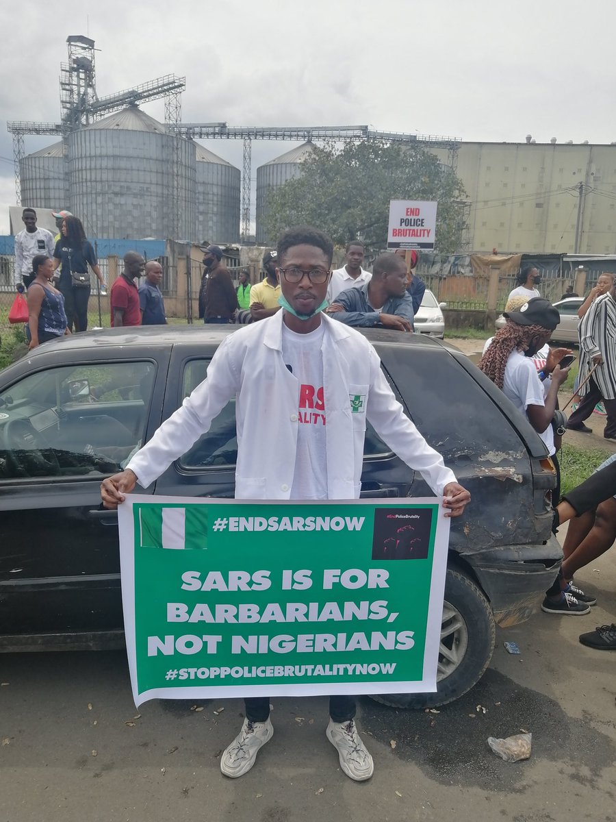 VictorIsrael_'s tweet photo. I’m Pharmacist Bassey Victor Israel, the Head of the medical team #EndSars protest in PH &amp; my offence was giving medical assistance to people during the protest

Godwin Emefiele how does this look like someone sponsoring terrorism?

I committed no crime, unfreeze my bank accounts https://t.co/duTozWIEzd