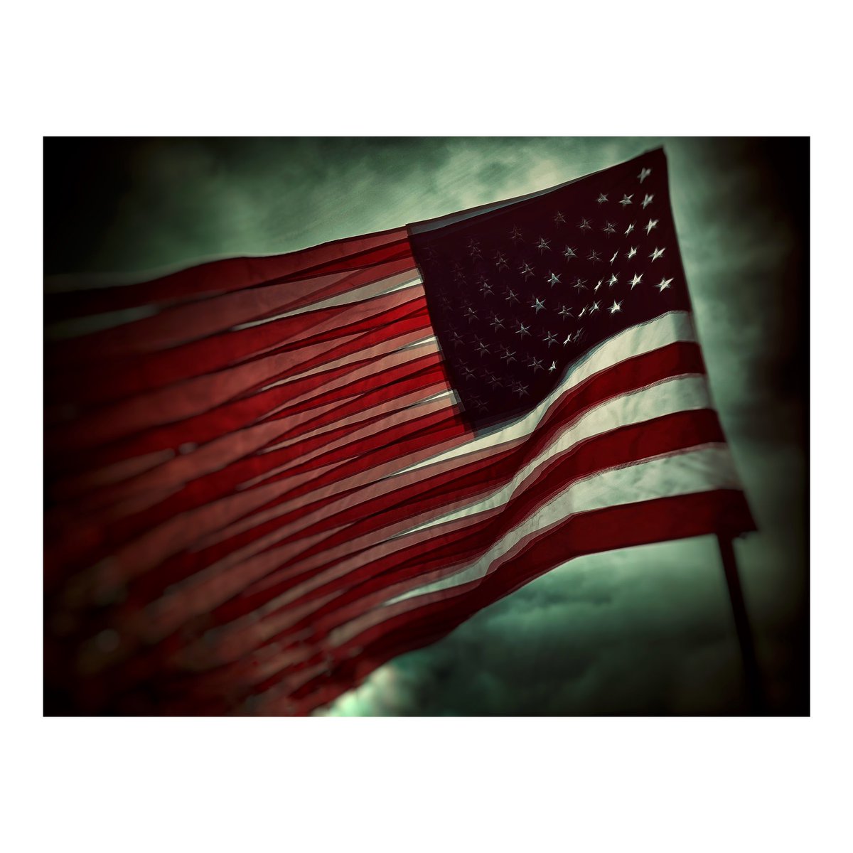 In Honor of Those Who Served. #veteransday #honorandrespect 
Street Photography from White Mountains, Arizona, July 2019.
.
.
Photo by Paula Catherine Valencia
.
#streetphotography #streetmagazine #streettogether #streets_vision #lensculturestreets #myfeatureshoot #photorabble ❤️