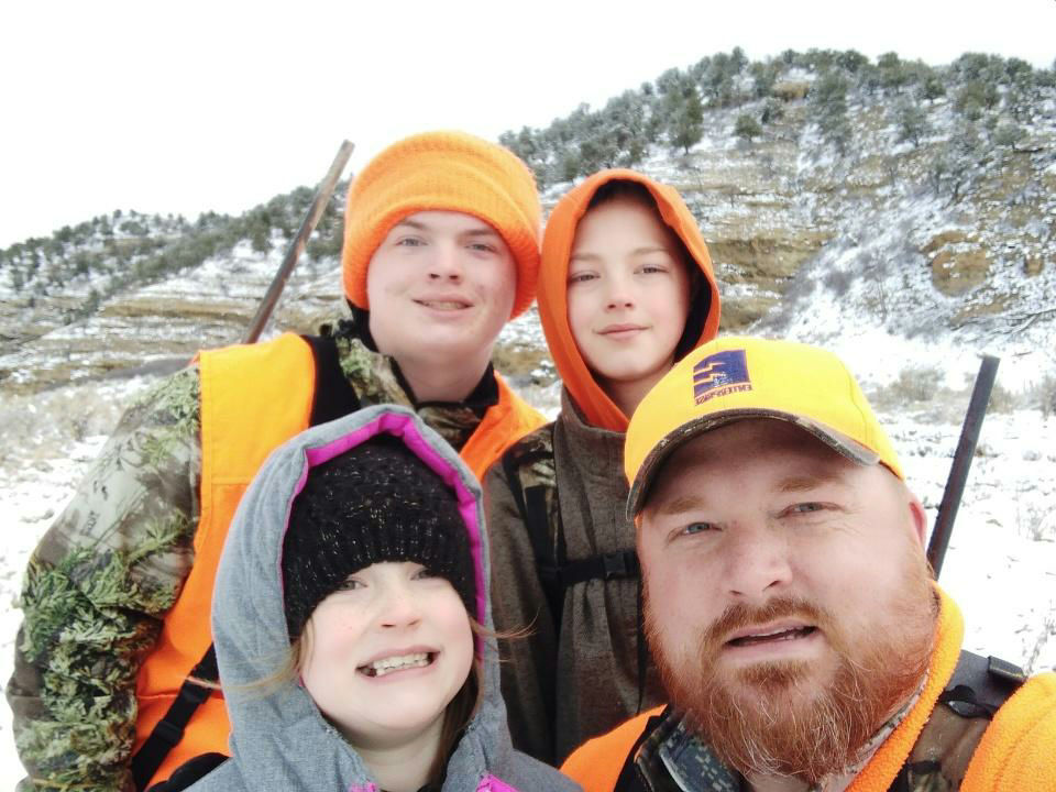 DerekWDewey's tweet photo. @justingoodbread I'm hunting this week. https://t.co/yqABoiN61t