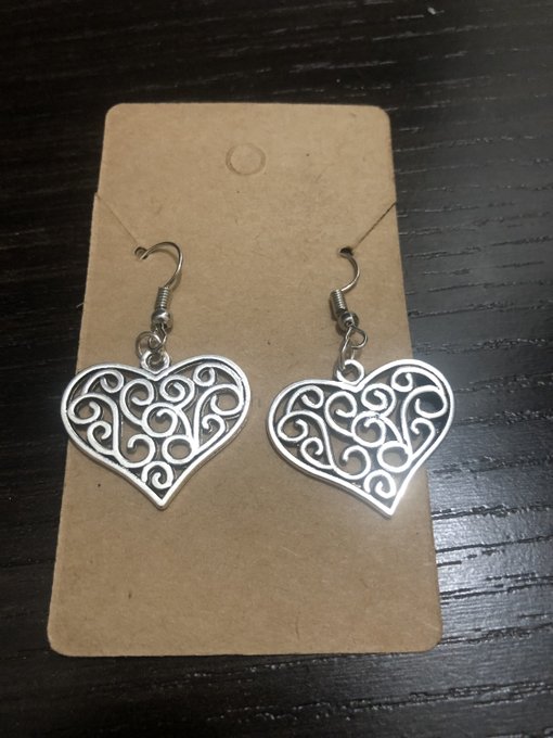 Excited to share the latest addition to my #etsy shop: Beautiful silver heart shaped chandelier earrings<a href="/tag/etsy"class="tags">#etsy</a><a href="/tag/heart"class="tags"><span>#heart</span></a><a href="/tag/women"class="tags"><span>#women</span></a><a href="/tag/silver"class="tags"><span>#silver</span></a><a href="/tag/valentinesday"class="tags"><span>#valentinesday</span></a><a href="/tag/engagement"class="tags"><span>#engagement</span></a>