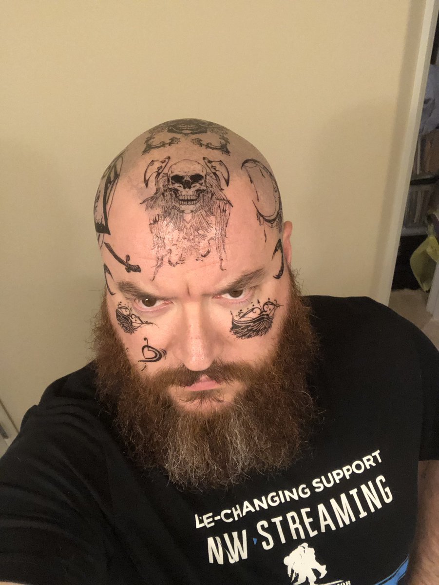 BeardeddonkeyTv's tweet photo. MFW the whole #BeardedArmy pops off and donates to the @wwp during #WarriorWeek #StreamToServe https://t.co/gq08nggSWD