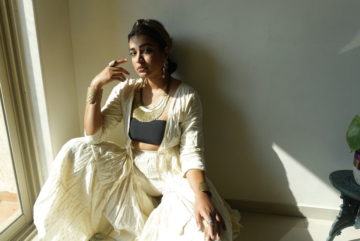 Tired one -woman army 😅. Styling , photographing , editing all by yours truly has been draining so do  check these looks here - instagram.com/ilawise26