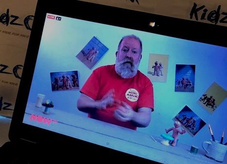 Kidzcoolit's tweet photo. .@NowTV Today at 4pm and 6pm: LIVE ‘NOW TV’ Free online Morph Model Making Workshops!!! https://t.co/NcE2SC0nA5 #NowTV #MorphModelMaking #ThursdayThoughts #ThursdayMorning  #ThursdayMotivation #EarlyBiz .@aardman .@PeteLordAardman .@SproxtonAardman .@jimparkyn .@AmazingMorph https://t.co/sXYy6WQpSW