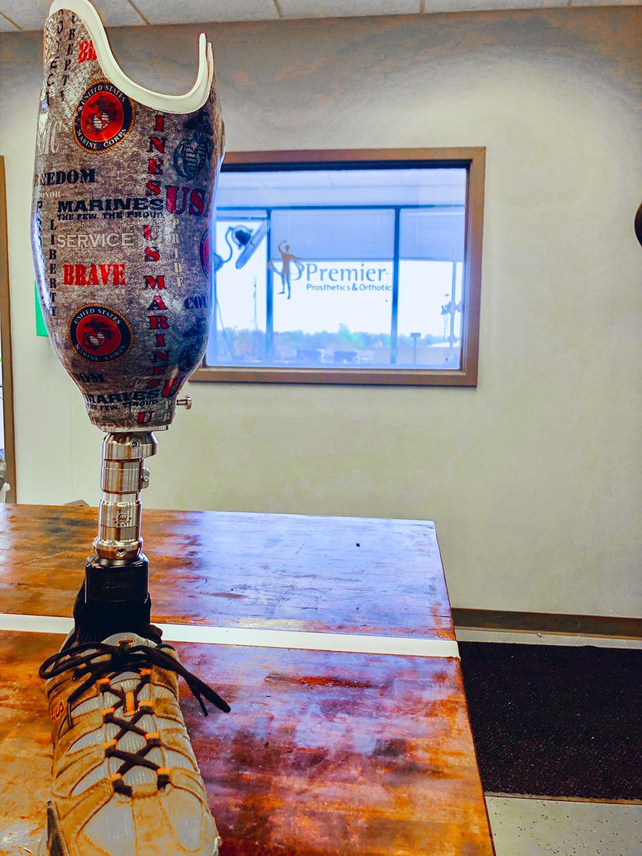 PremierPandOSTL's tweet photo. Happy Veterans Day from The Premier Prosthetics &amp; Orthotics Family! 

We are proud to actively support and empower the men and women who have sacrificed their lives to protect our country.

To our present, past, and future veterans— Thank You ❤️ https://t.co/rAa3VISBym