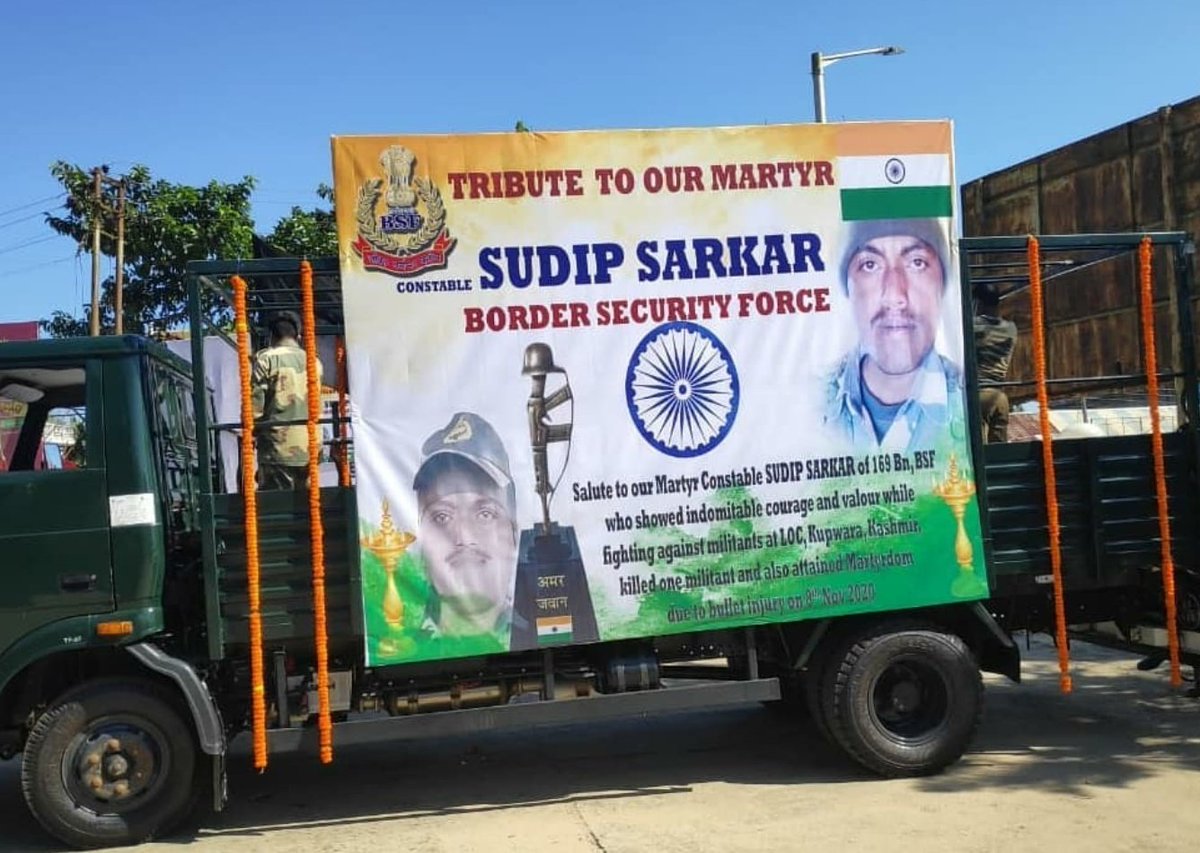 BharatKeVeer's tweet photo. Shaheed Constable Sudip Sarkar of @BSF_India who showed indomitable spirit &amp; valour while fighting against militants at LOC ,#Kupwara was given full state honors at his wreath-laying ceremony. His supreme sacrifice for the nation will always inspire us. Jai Hind🇮🇳 @adgpi https://t.co/7hd09pKGwh