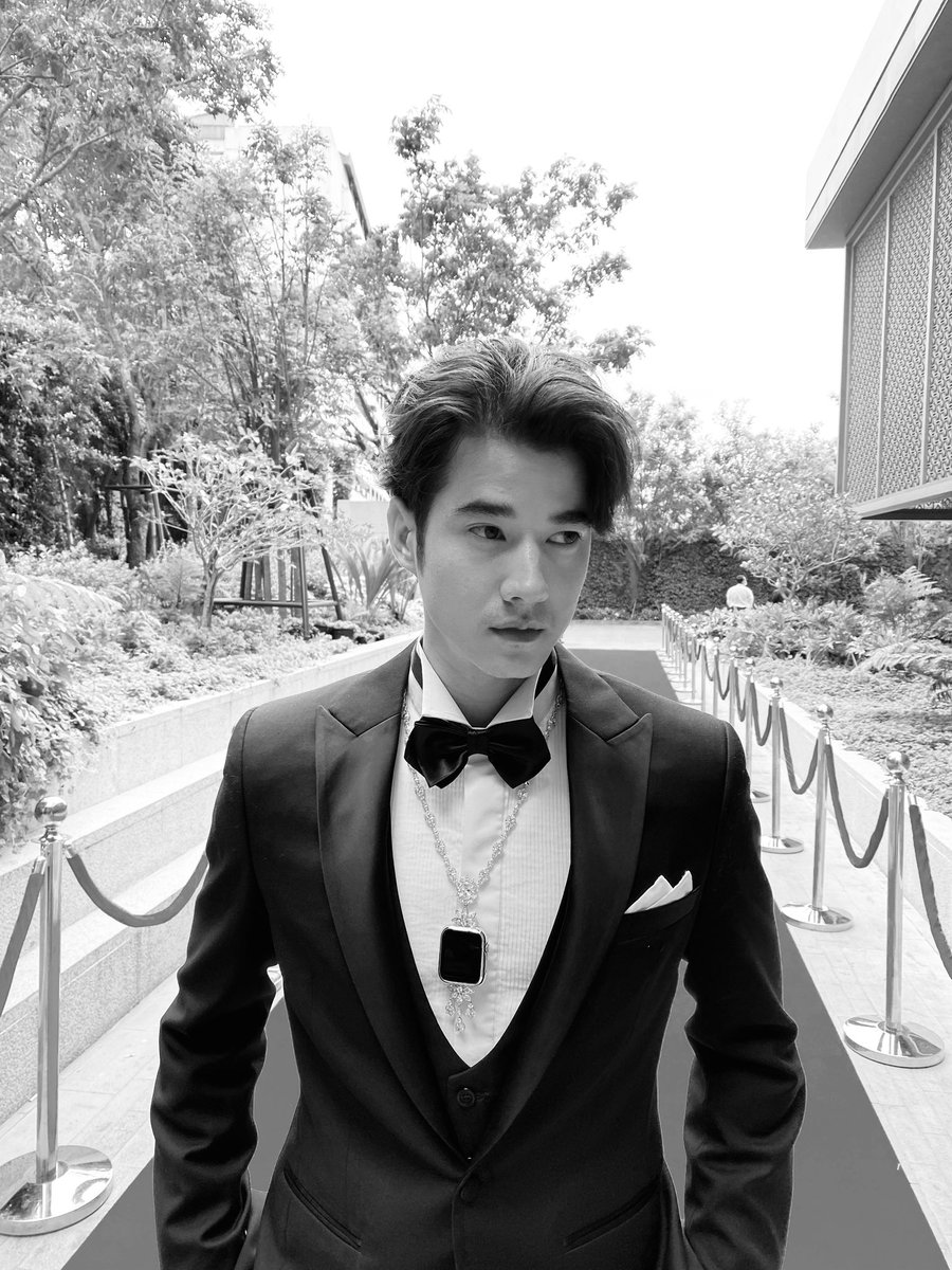 cbadgirl_cho's tweet photo. วันนี้รับบทนายแบบจ้า 💍✨
เลือกไม่ถูกจะลงรูปไหนดี ช่วยพี่เลือกหน่อยจ้า 🙃 #workwithMario https://t.co/odNJsqTksl