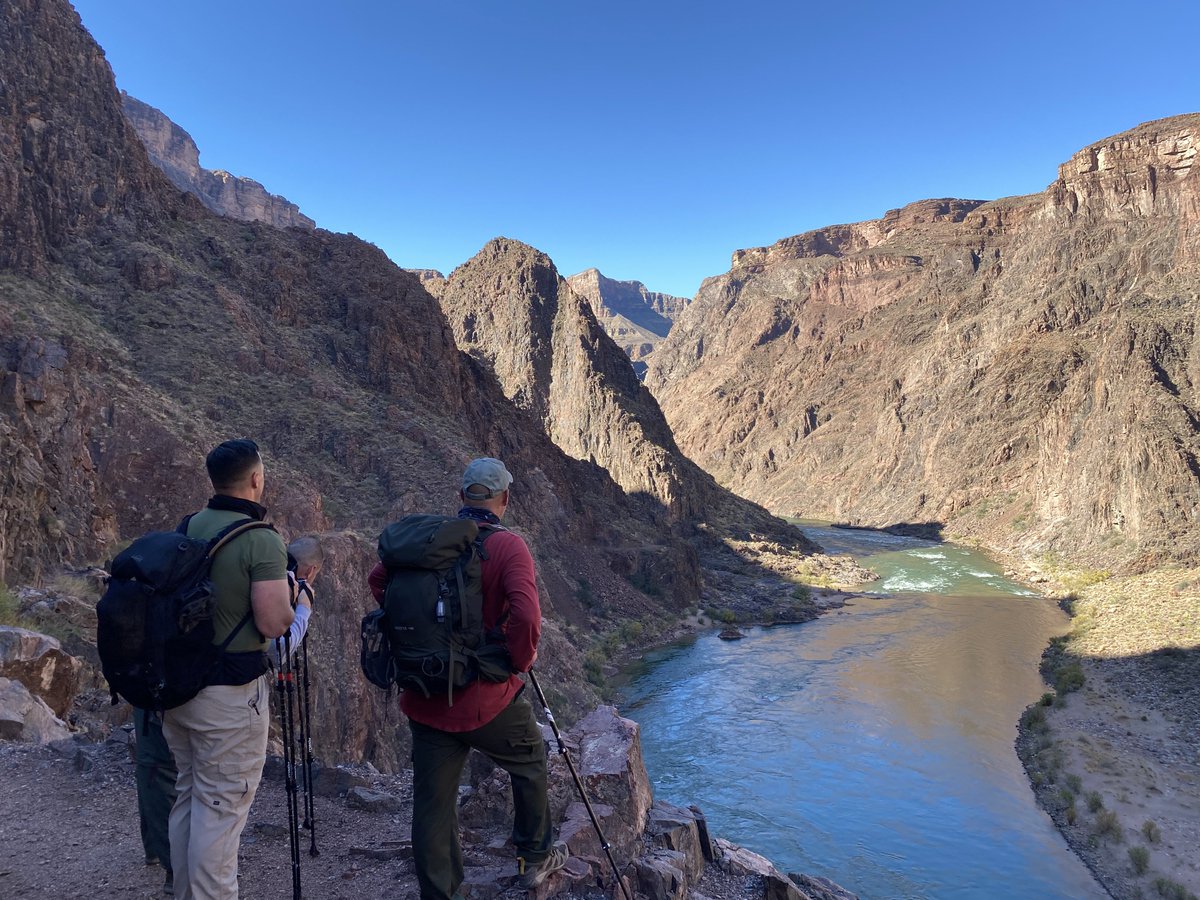 PhilByrnes5's tweet photo. 24.5 miles into the Grand Canyon on the 245th Marine Corp birthday with 3 marines (my brother one of them). Was honored to partake in the journey with such men of valor. Thank you to all the veterans and active military for all you’ve done/do https://t.co/xoym75KlRT