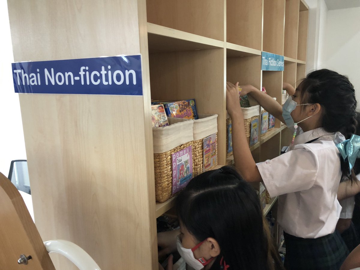 ajaree_s's tweet photo. “Reading is a discount ticket to everywhere.” -Mary Schmich. Year 5 students enjoy searching for Thai books and listening to space story. This reading may get them a ticket to the space one day.😊 https://t.co/VOVj8XxSY8