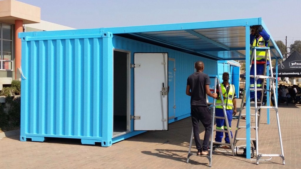 Premium2008's tweet photo. Our low cost #ContainerDesigns already prolong the life of structures and keep them from destruction. But now, we’re on a journey towards delivering the world’s most sustainable units in Homes, Offices, Stalls, Stores, Schools.
#Magicalkenya Money Mutahi Kagwe NHIF #RejectBBI https://t.co/mW2sO1IxWQ