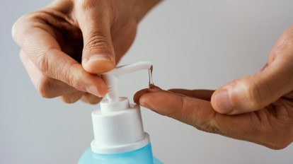 KiraboComplex's tweet photo. Don’t forget to use #kirabocomplex handwashing and sanitizer stations throughout the mall. #shopping #StaySafeUg https://t.co/UQjI59kPDw
