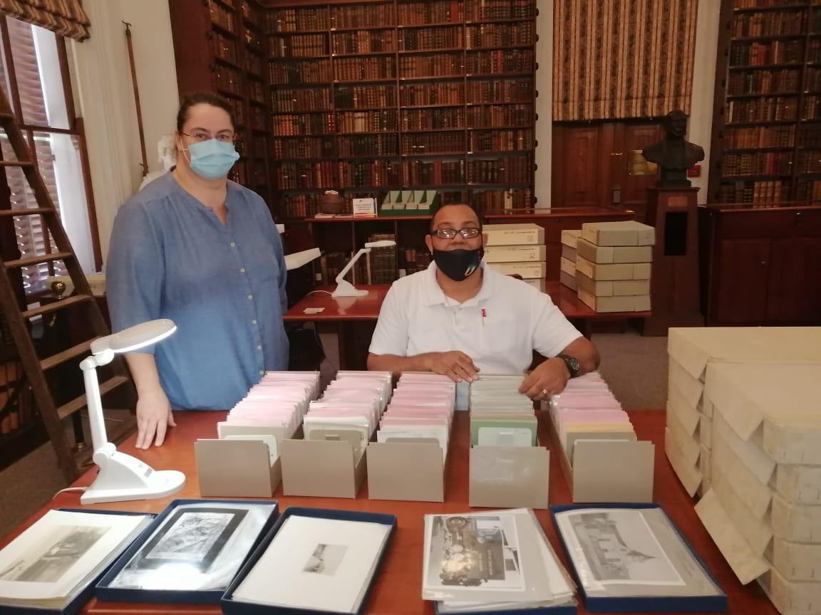 NLSA1's tweet photo. NLSA Month: Information Access
Meet our amiable Special Collections and Reader Services Staff from our Cape Town Campus always ready to serve!

#NLSAMonth https://t.co/hEPoqRb93c